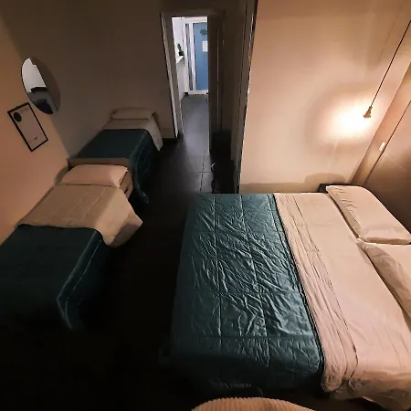 Гостевой дом Pit Stop Неаполь