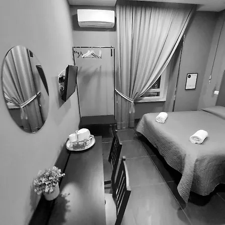 Гостевой дом Pit Stop Неаполь